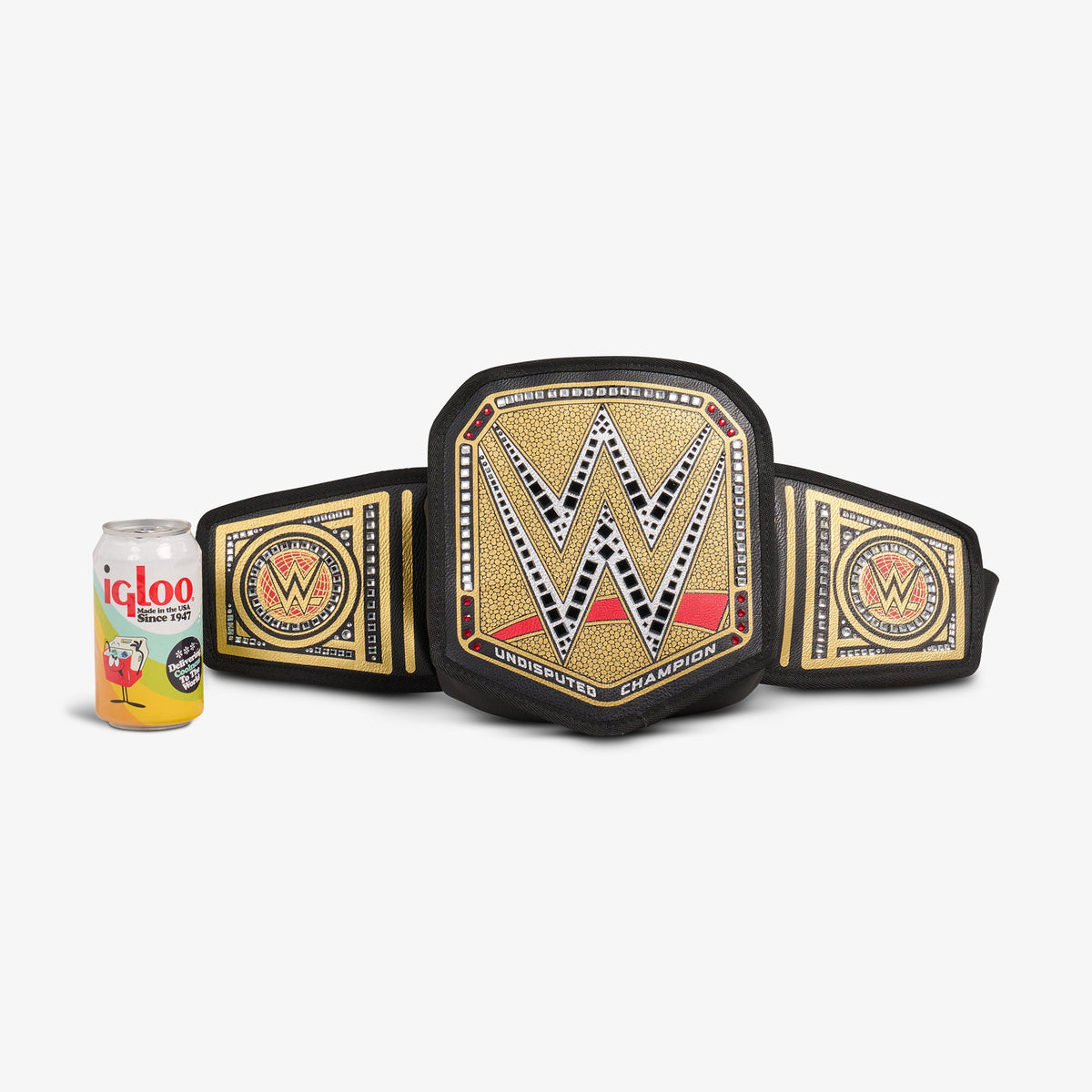 undisputed-wwe-championship-fanny-pack-c5 00027856-P.jpg