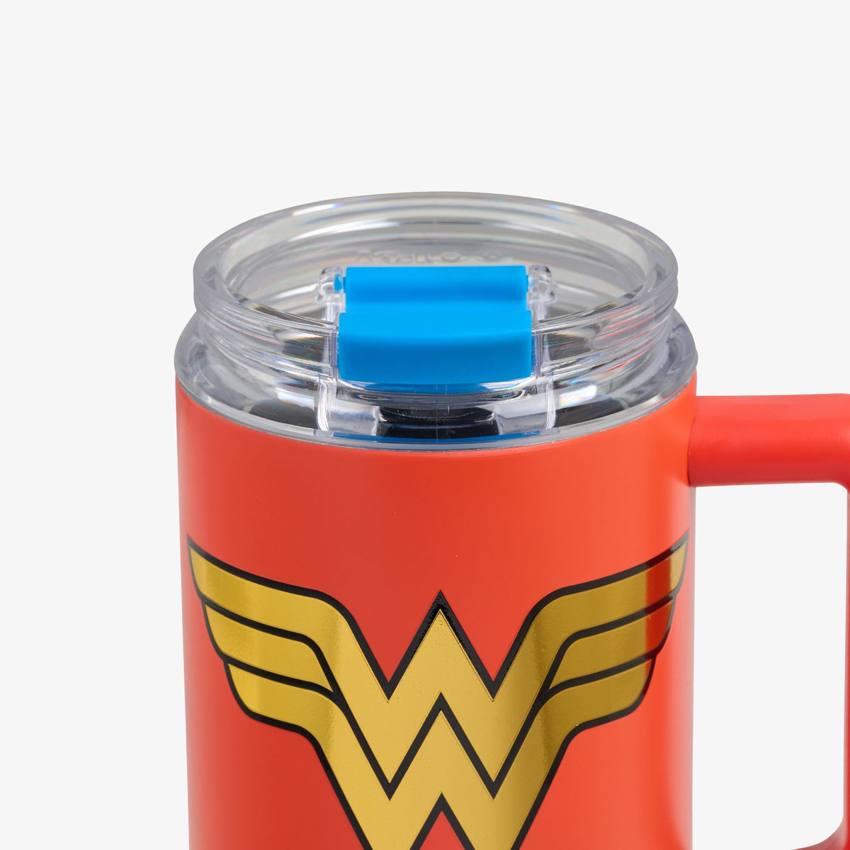 dc-super-heroes-wonder-womantm-32-oz-travel-mug-o4 00027934-L.jpg