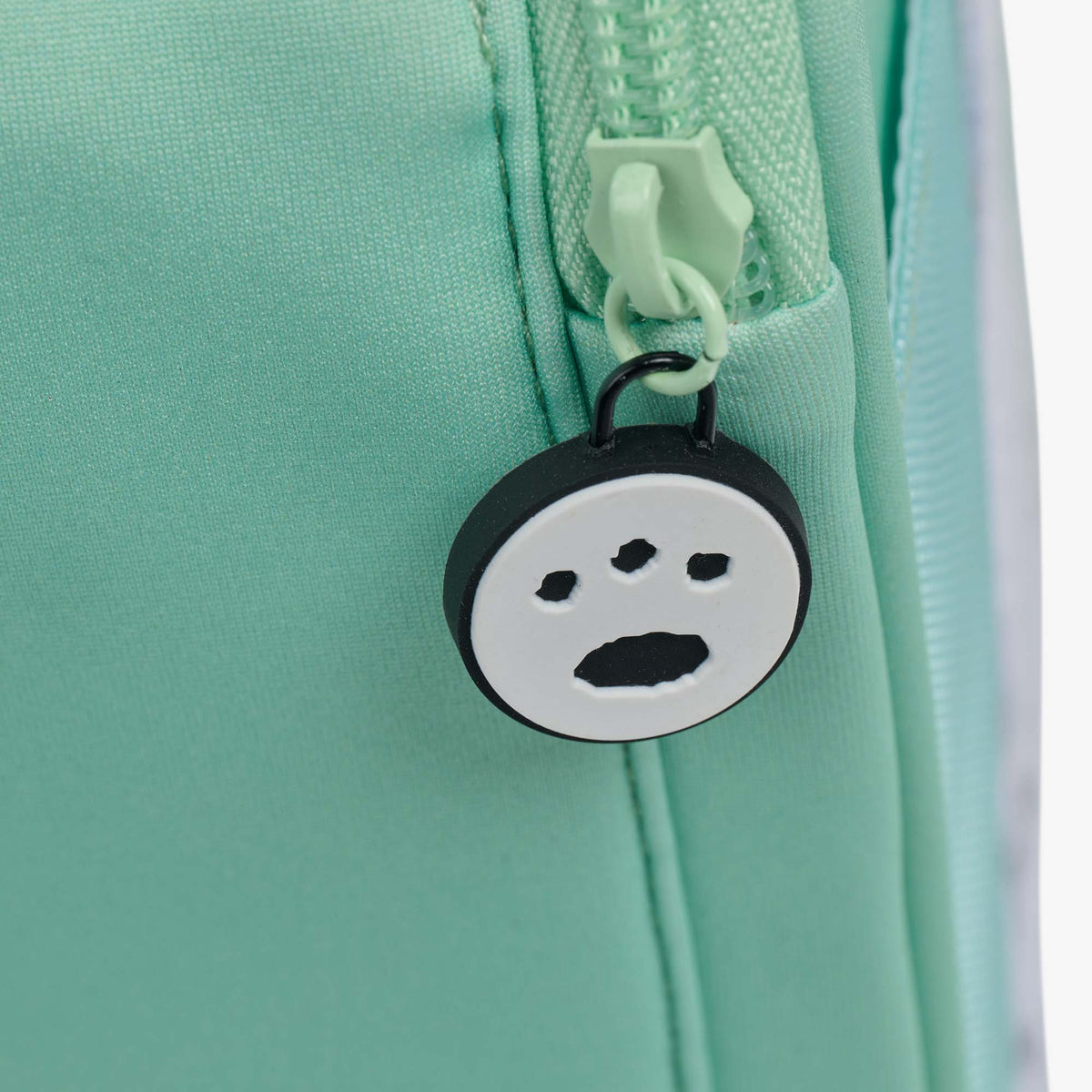 pochaccotm-slim-lunch-cooler-bag-v1 00028031-Z.jpg