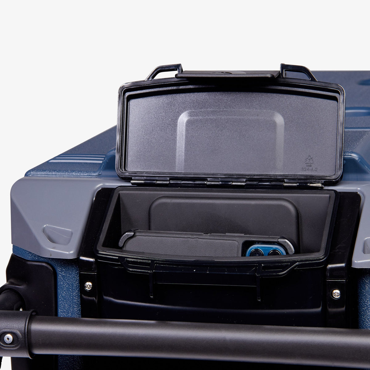 trailmate-journey-70-qt-cooler-d1 00034127_7.jpg