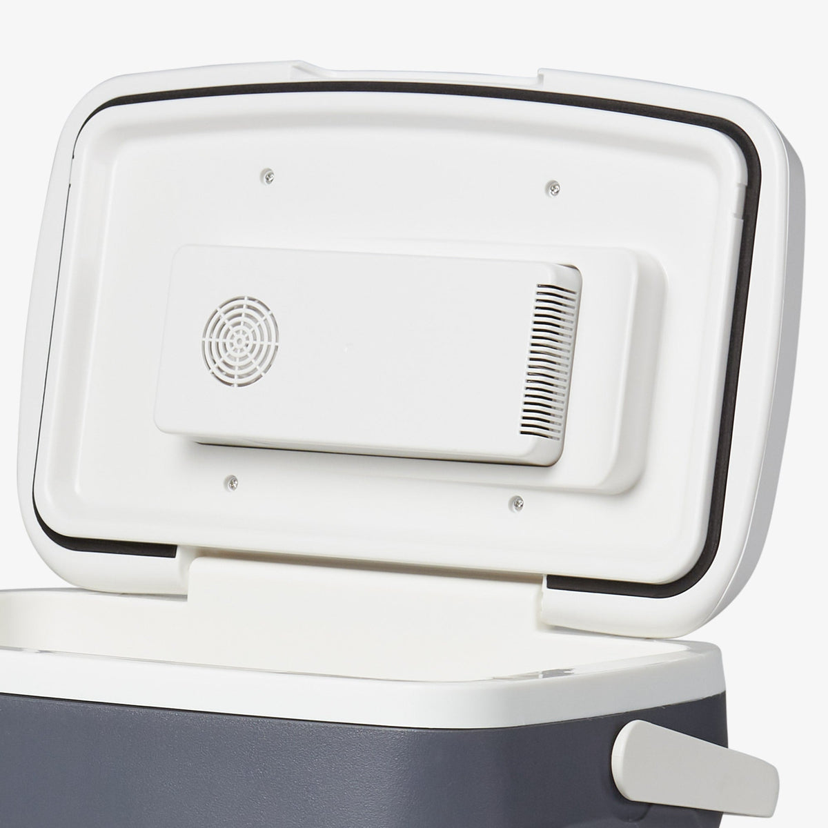 versatemptm-28-qt-portable-electric-cooler-v7 00040390_7.jpg