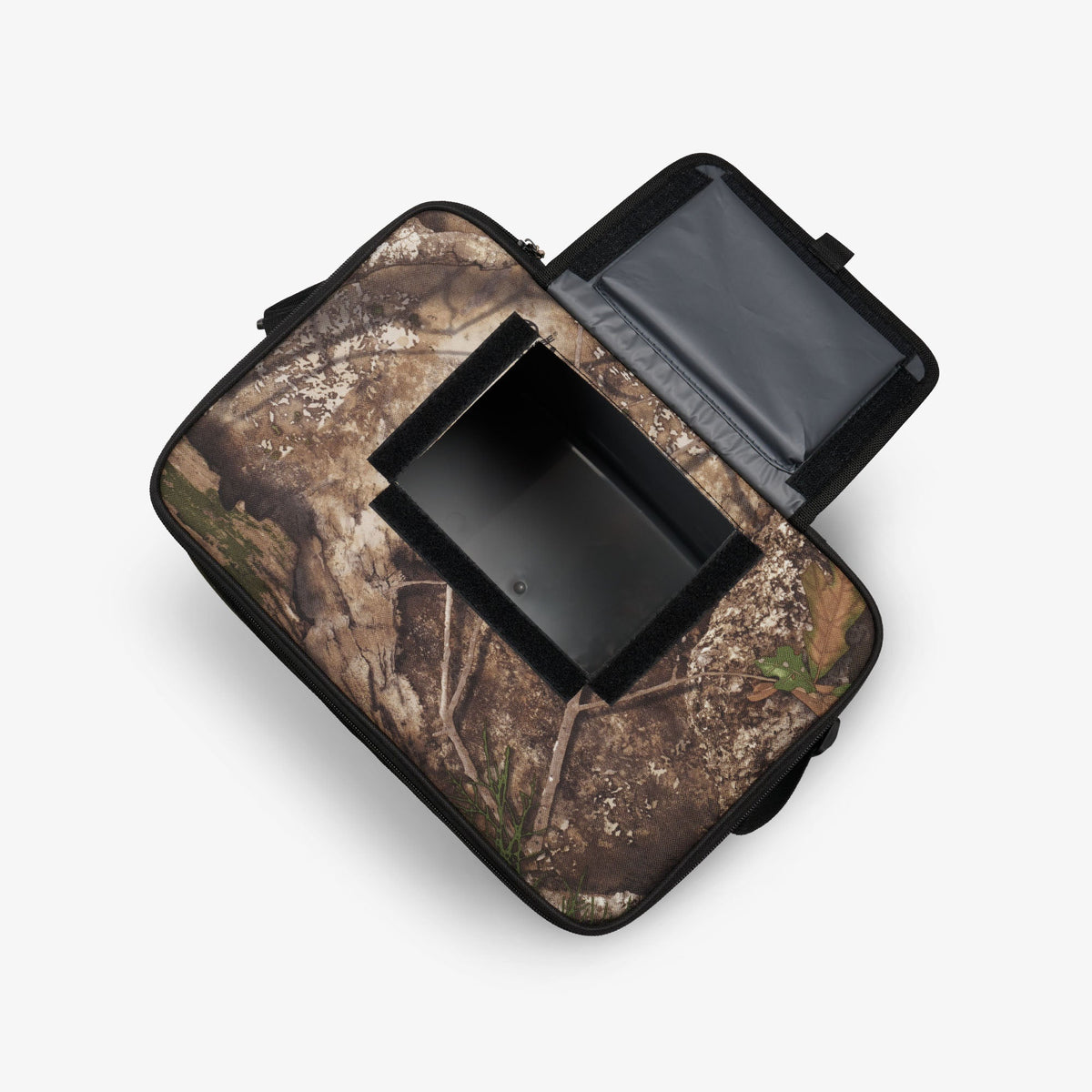 realtree-apx-hlc-28-can-bag-g2 00064354-O3-2025.jpg