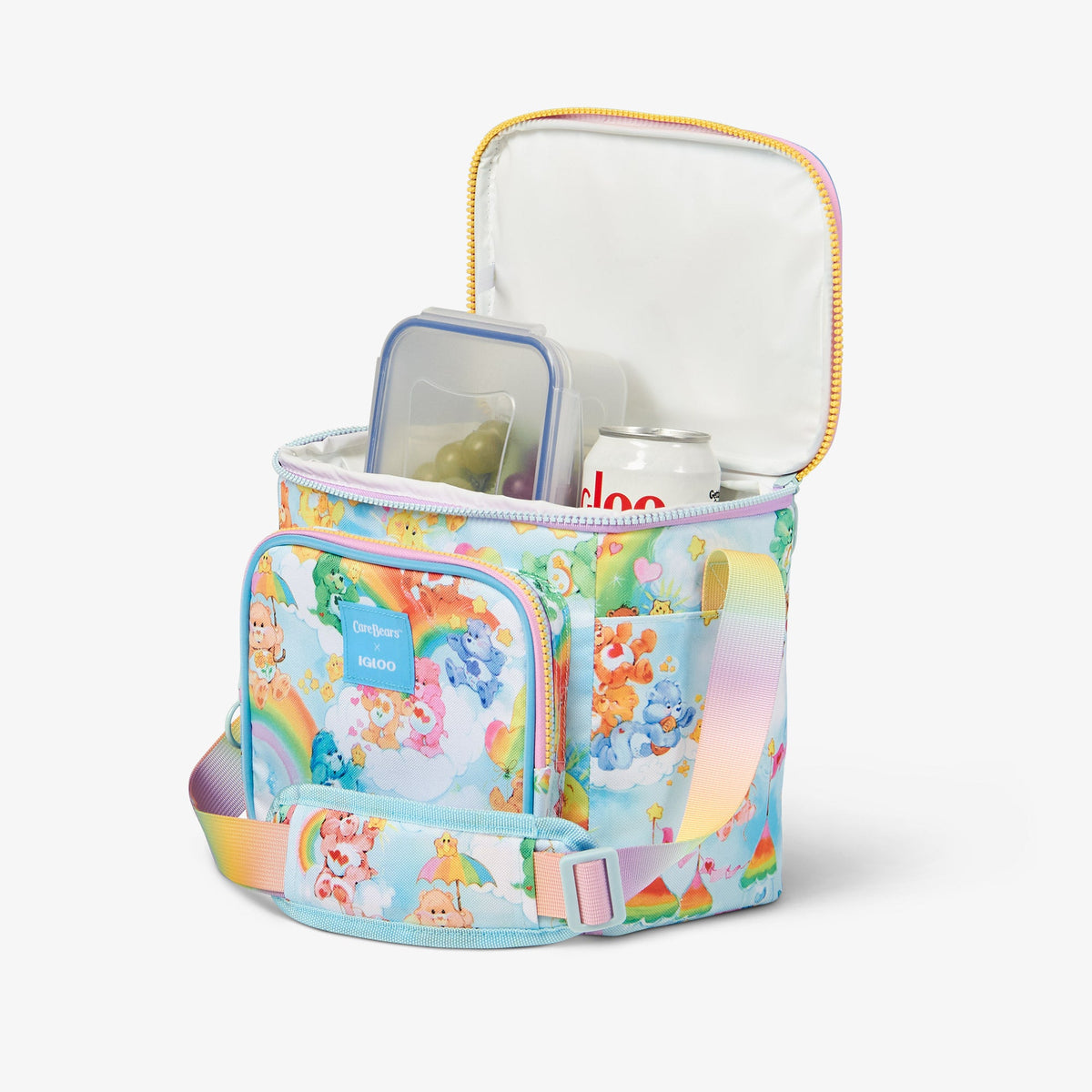 the-care-bearstm-clouds-square-lunch-bag-c7 00066102_3.jpg