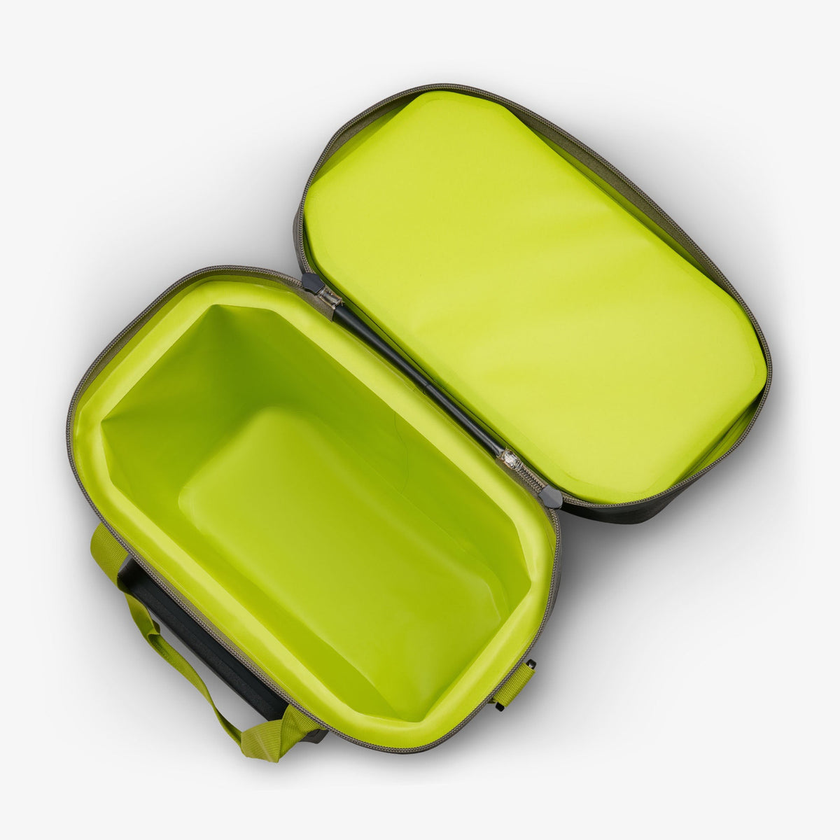 trailmate-36-can-cooler-bag-y4 00066773-O3.jpg
