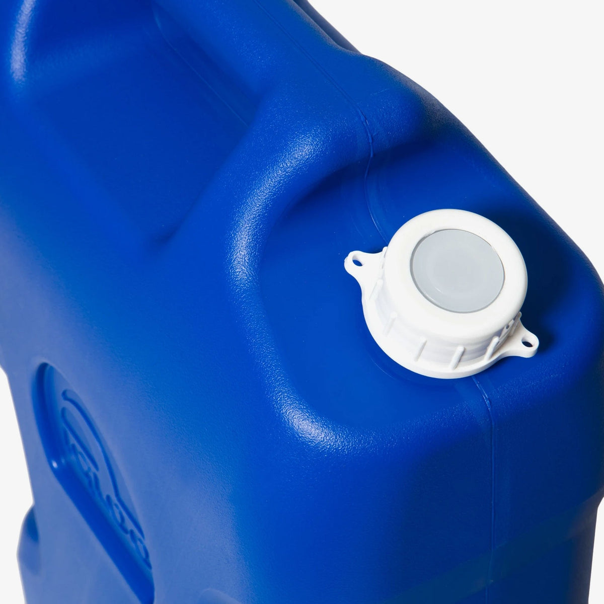 6-gallon-water-container-f5 42154-6-gallon-water-container-ii-majestic-blue-top.jpg
